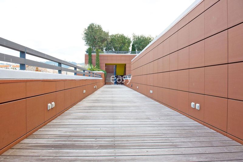 Where to find a suitable and well-equipped event space in Cannes for various occasions?